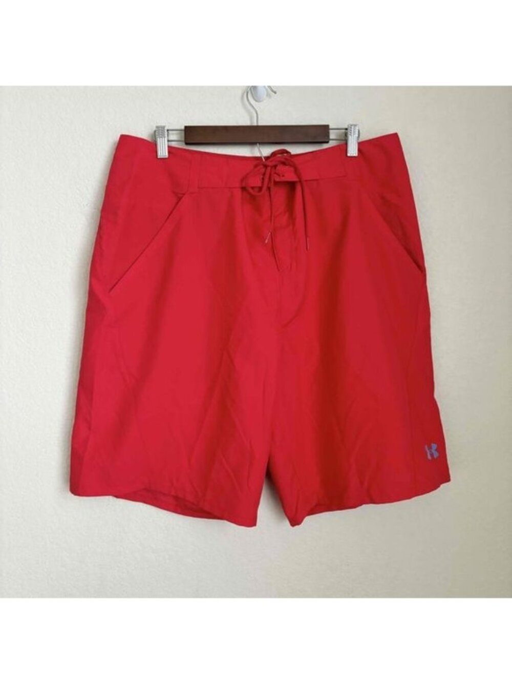 Under Armour Heatgear Mens Red Drawstring Logo Boardshorts Size 38 Summer Casual